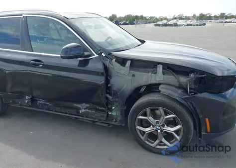 2023 BMW X3 xDrive30I z USA, uszkodzony, nr VIN 5UX53DP06P9P74025